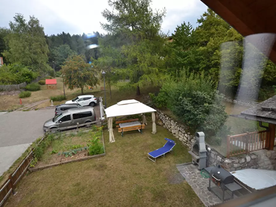 Immagine 7 di Casa indipendente in vendita  a Amblar-Don