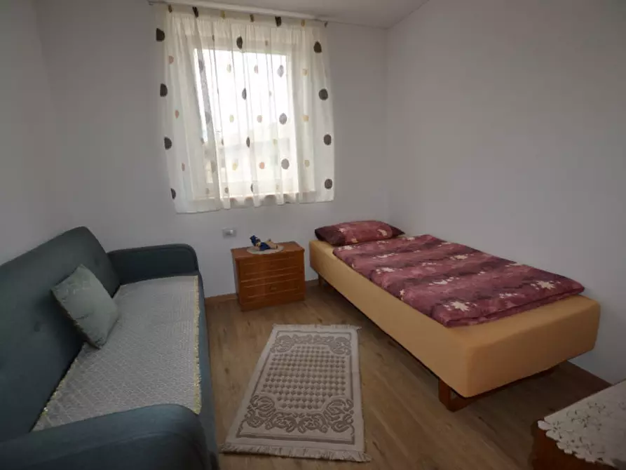 Immagine 11 di Casa indipendente in vendita  a Amblar-Don