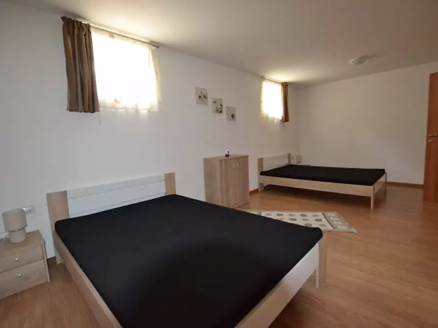 Immagine 18 di Casa indipendente in vendita  a Amblar-Don