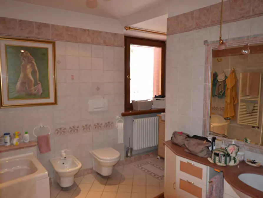 Immagine 10 di Appartamento in vendita  a Cavareno