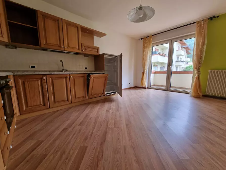 Immagine 2 di Appartamento in vendita  a Cles