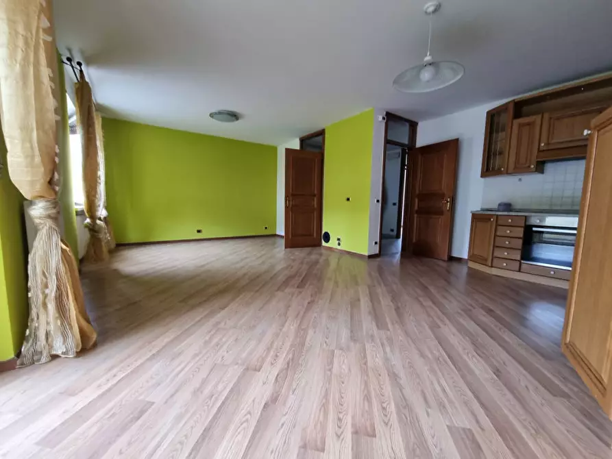 Immagine 3 di Appartamento in vendita  a Cles