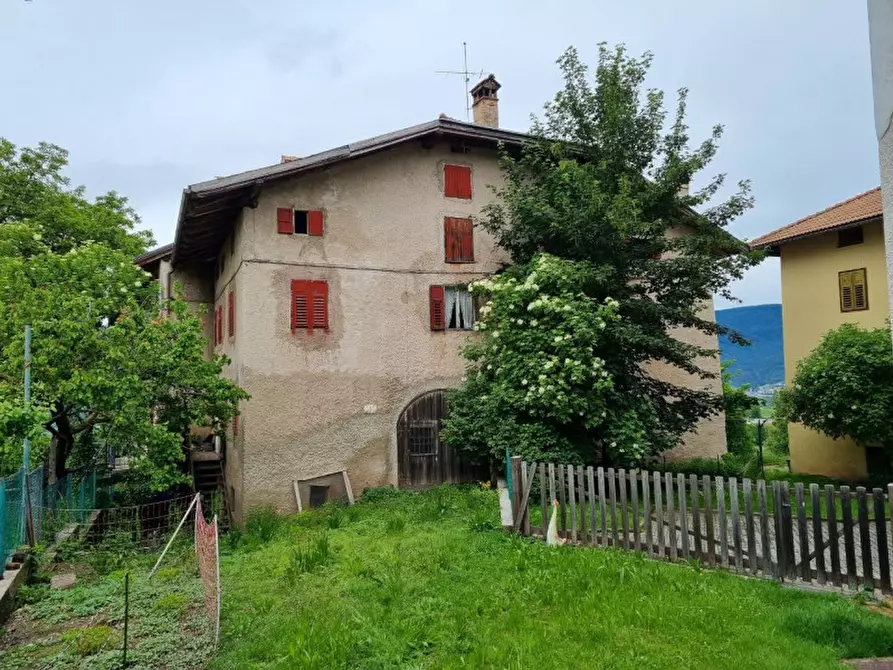 Immagine 1 di Rustico / casale in vendita  in Via Sant'Antonio a Ronzone