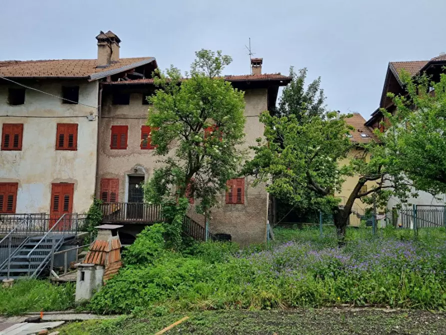 Immagine 10 di Rustico / casale in vendita  in Via Sant'Antonio a Ronzone