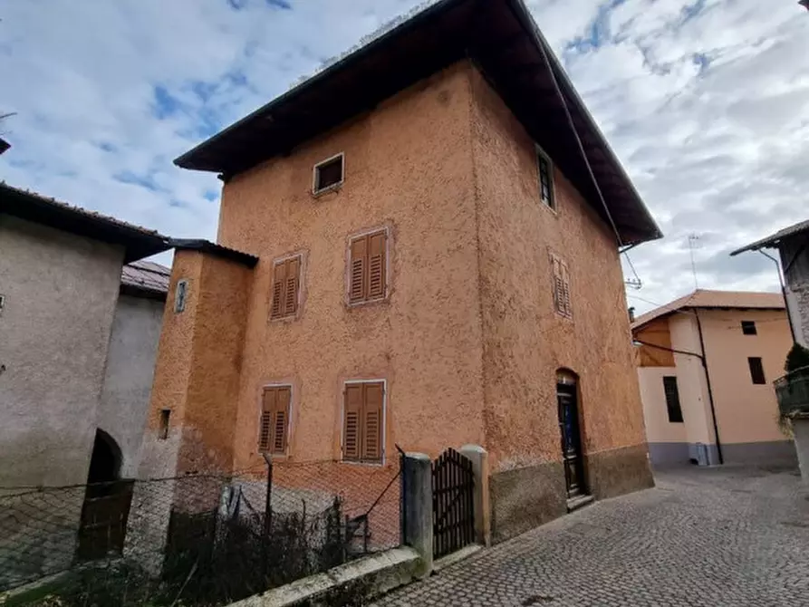 Immagine 4 di Casa indipendente in vendita  in Via Santa Lucia a Borgo D'anaunia