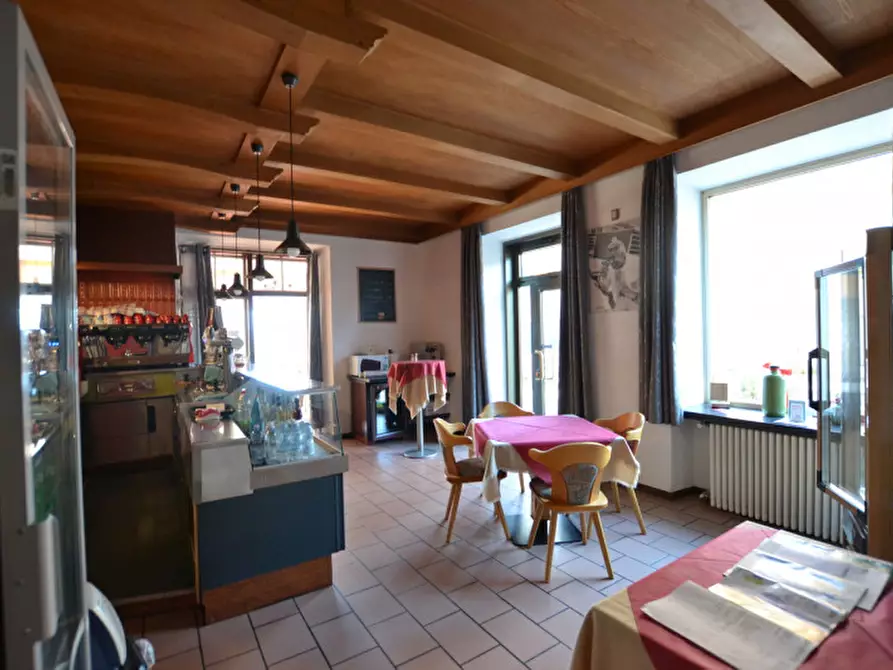 Immagine 7 di Attività commerciale in vendita  a Cavareno