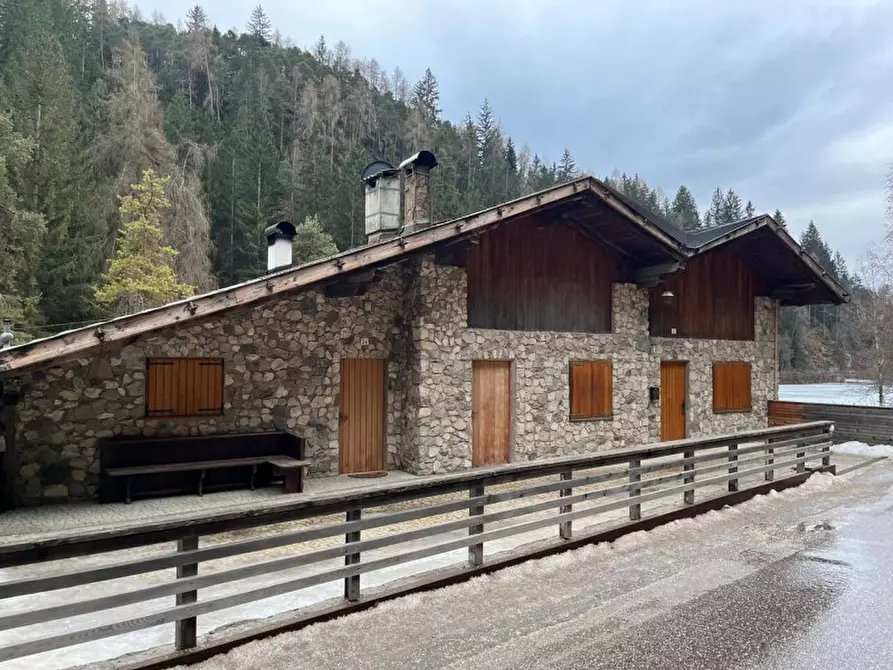 Immagine 19 di Attività commerciale in vendita  a Borgo D'anaunia