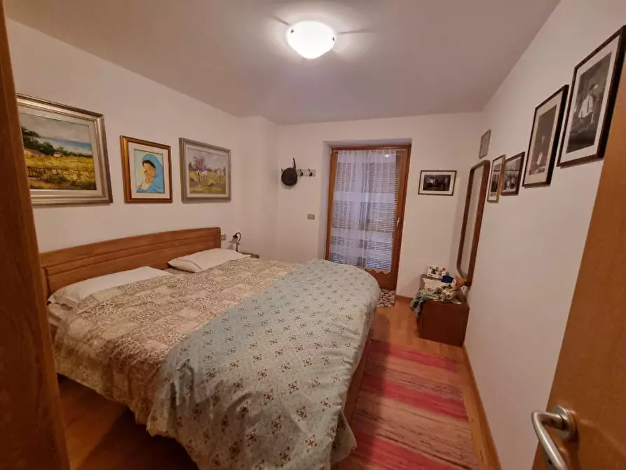 Immagine 4 di Appartamento in affitto  a Romeno