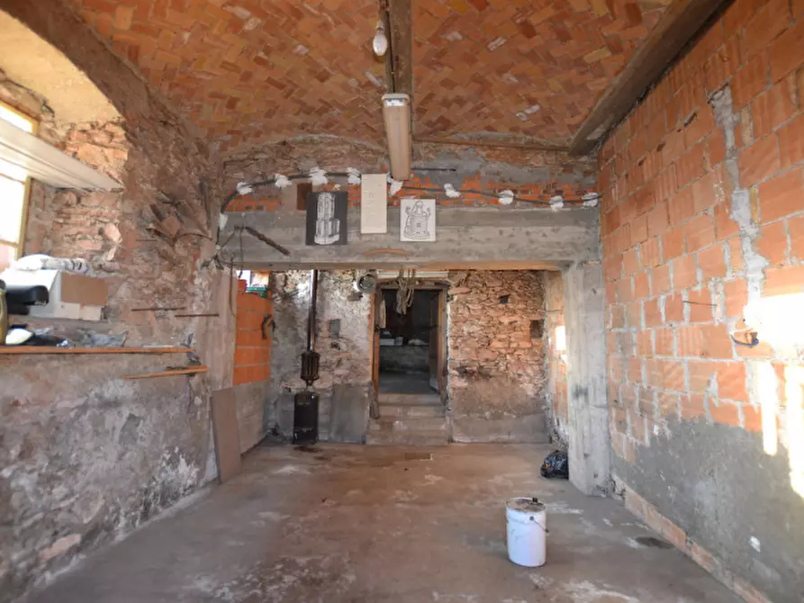 Immagine 8 di Appartamento in vendita  a Borgo D'anaunia