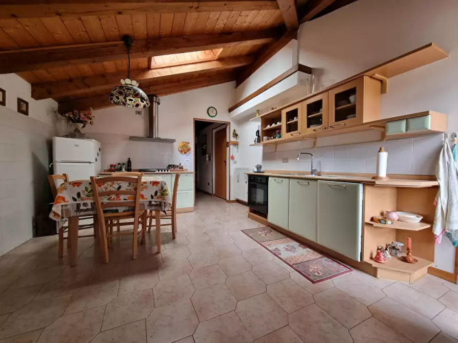 Immagine 3 di Appartamento in vendita  a Predaia