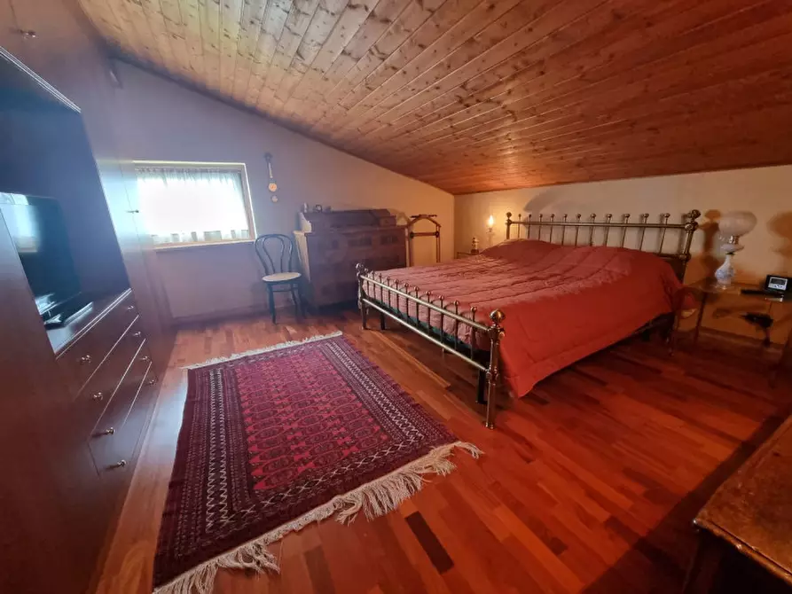 Immagine 10 di Villa in vendita  a Amblar-Don