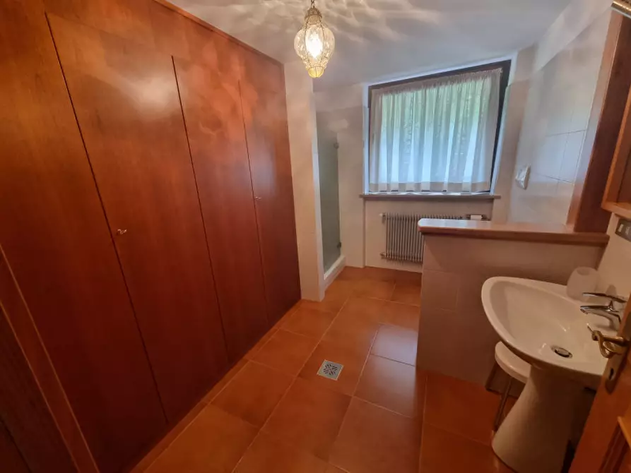 Immagine 18 di Villa in vendita  a Amblar-Don