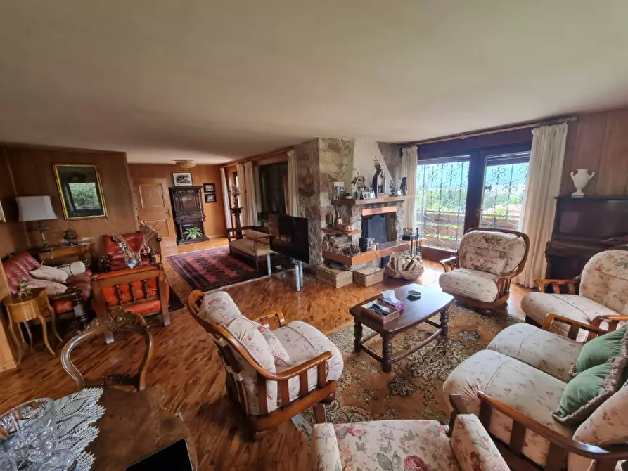 Immagine 27 di Villa in vendita  a Amblar-Don