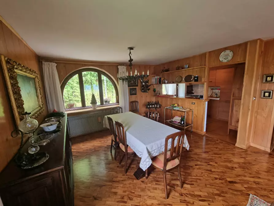 Immagine 28 di Villa in vendita  a Amblar-Don