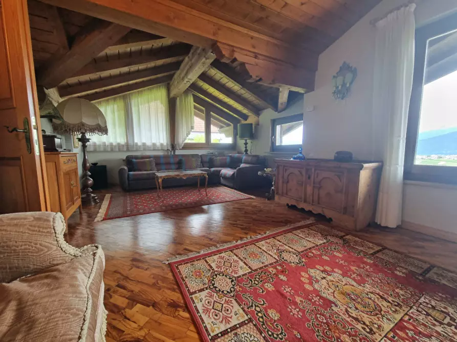 Immagine 29 di Villa in vendita  a Amblar-Don