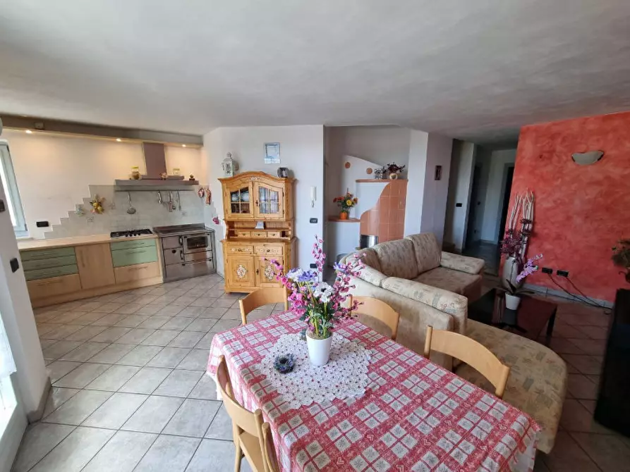 Immagine 6 di Villa in vendita  a Borgo D'anaunia