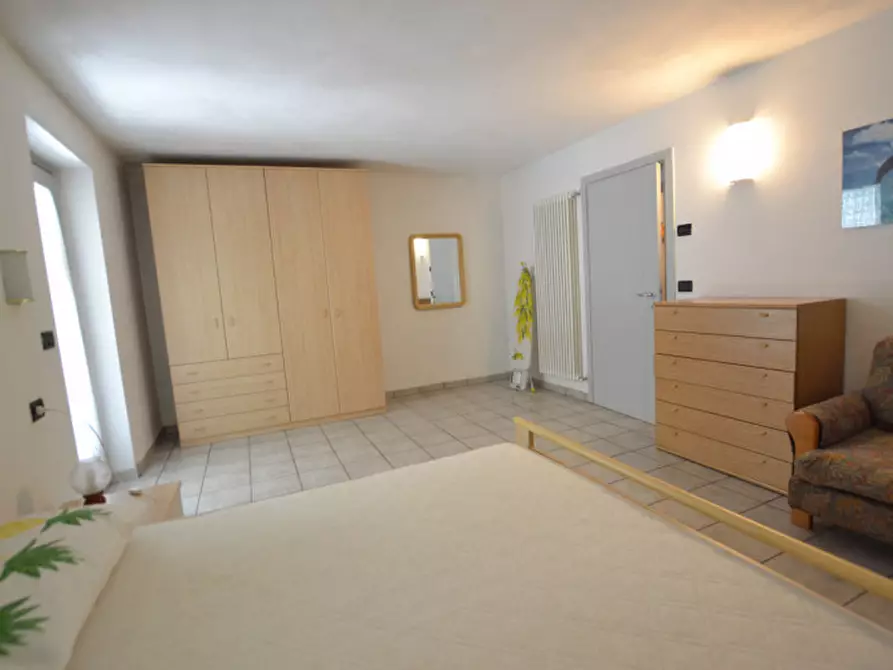 Immagine 19 di Villa in vendita  a Borgo D'anaunia