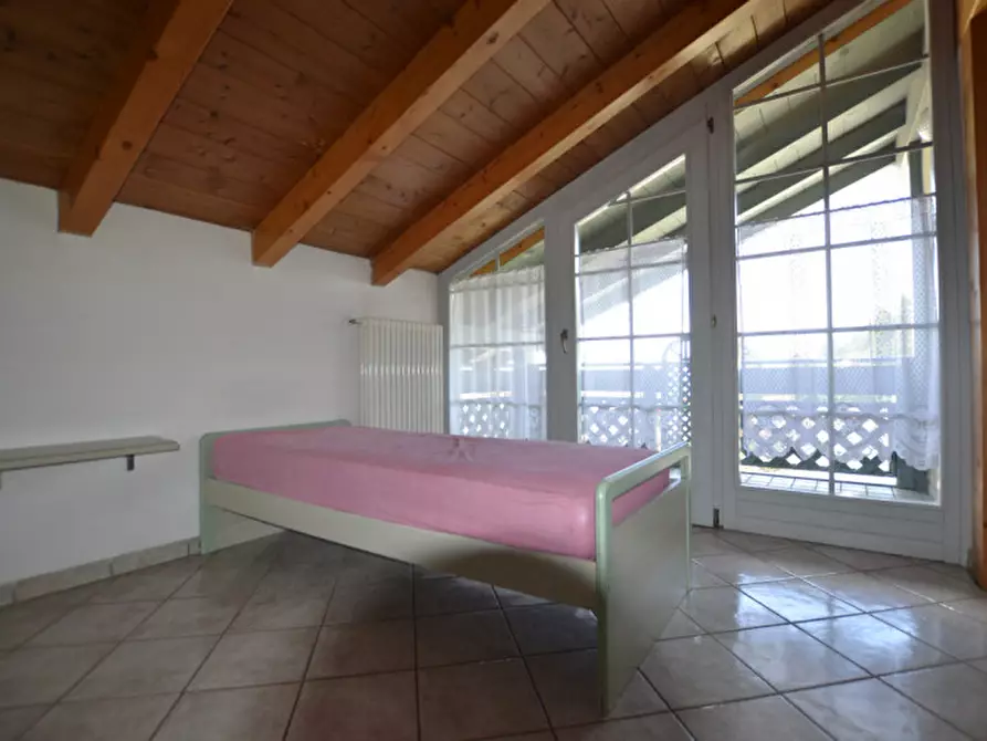 Immagine 22 di Villa in vendita  a Borgo D'anaunia