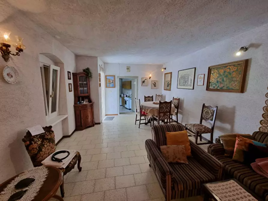 Immagine 29 di Villetta a schiera in vendita  a Sfruz