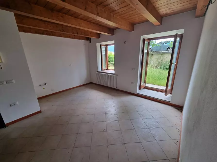 Immagine 4 di Appartamento in vendita  a Borgo D'anaunia