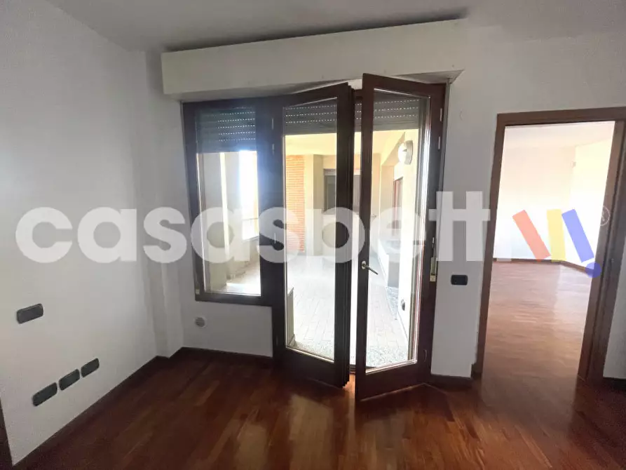 Immagine 6 di Appartamento in vendita  in Via Antonio De Curtis a Milano