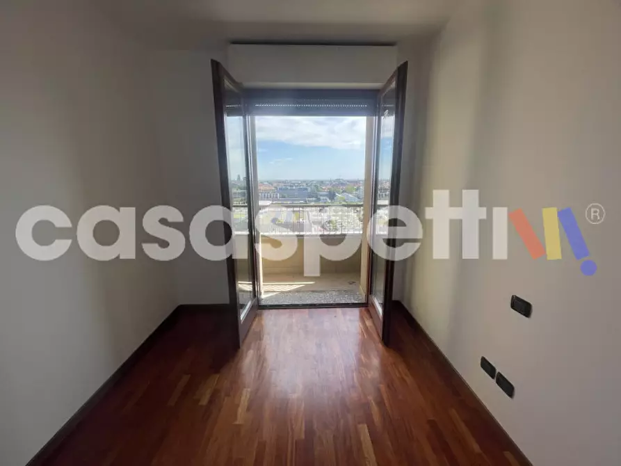 Immagine 14 di Appartamento in vendita  in Via Antonio De Curtis a Milano