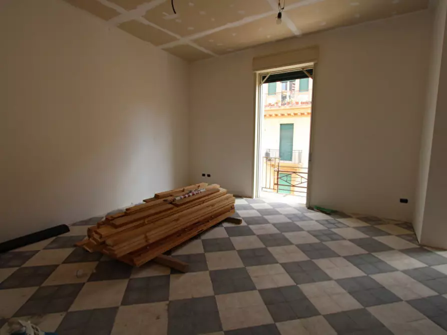 Immagine 2 di Appartamento in vendita  in via lenzi 1 a Messina
