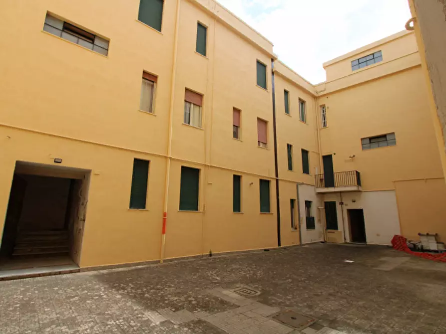 Immagine 7 di Appartamento in vendita  in via lenzi 1 a Messina