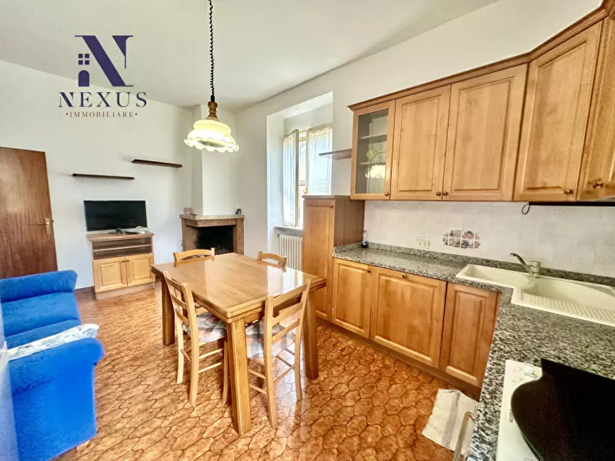 Immagine 5 di Appartamento in vendita  a Fossombrone