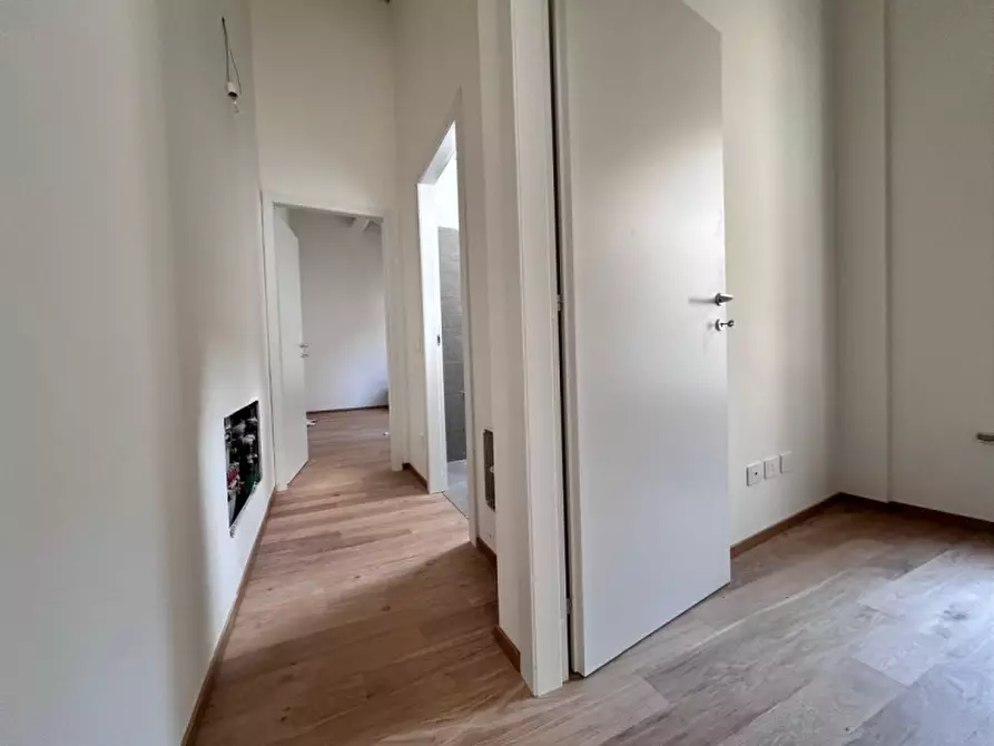 Immagine 9 di Casa indipendente in vendita  in Strada Imbriani, 60 a Parma