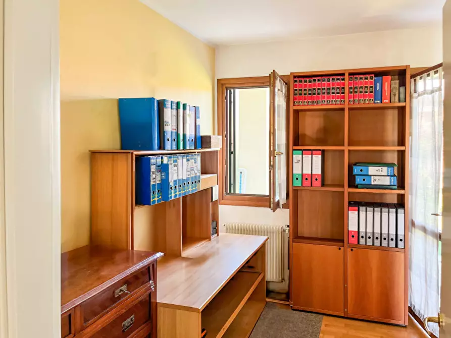 Immagine 7 di Appartamento in vendita  in Via degli Alpini a Pieve Di Soligo