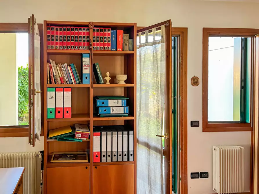 Immagine 8 di Appartamento in vendita  in Via degli Alpini a Pieve Di Soligo