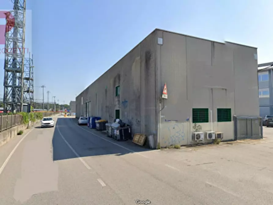 Immagine 4 di Capannone industriale in vendita  in Zona fiera a Padova