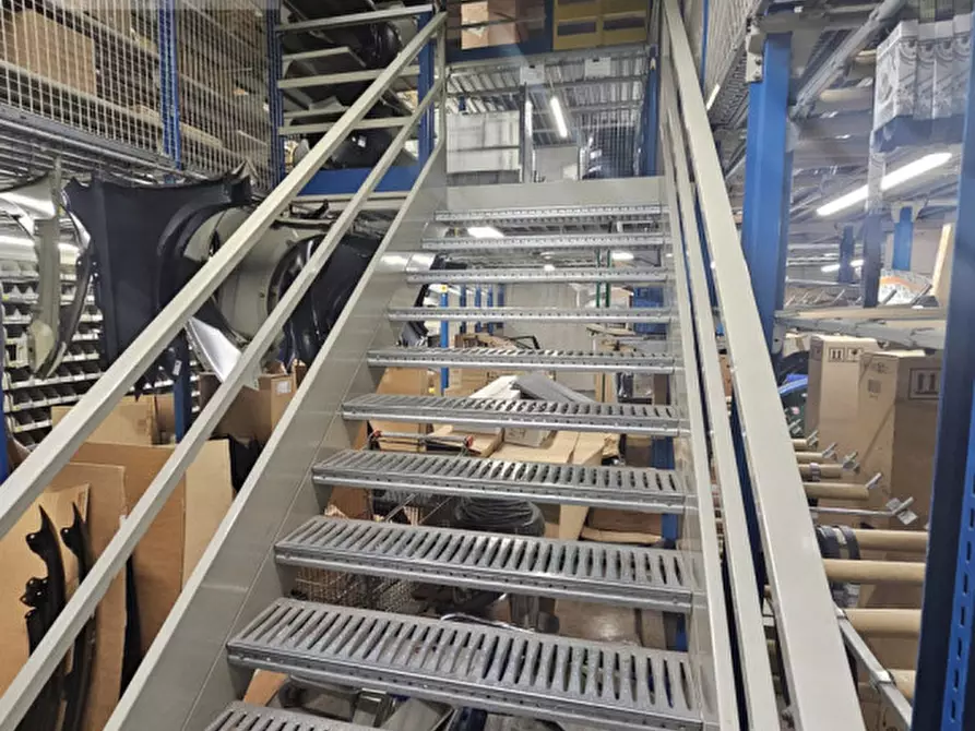 Immagine 12 di Capannone industriale in vendita  in Zona fiera a Padova