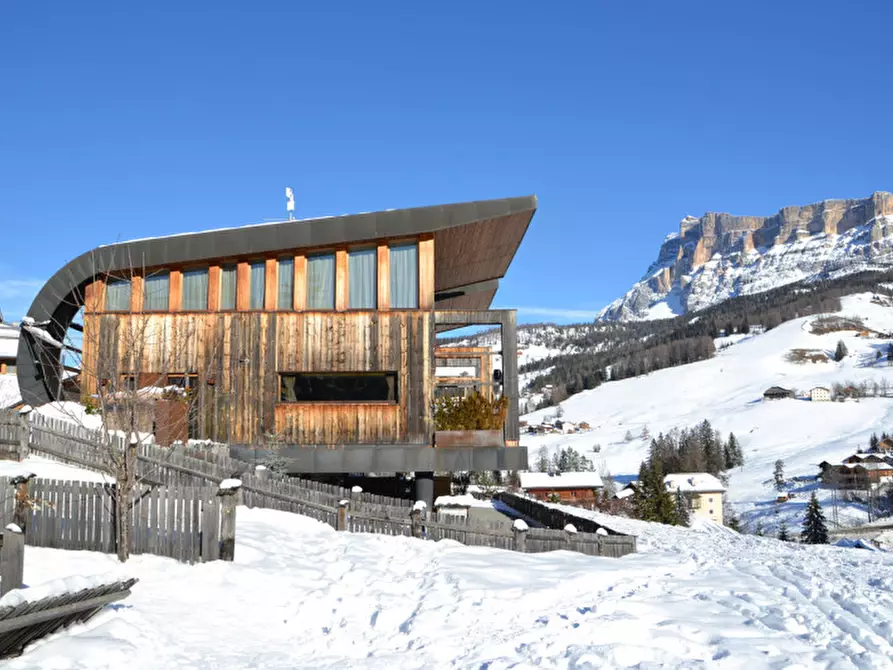 Immagine 1 di Villa in vendita  in Strada Colz a Badia .Abtei.
