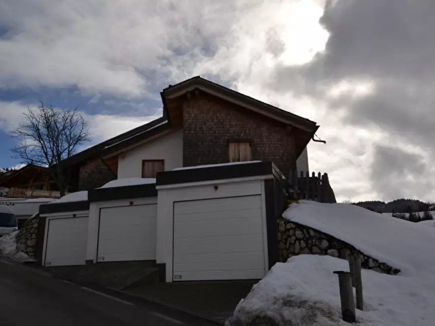 Immagine 2 di Villetta a schiera in vendita  in Strada Arlara a Corvara In Badia .Corvara.