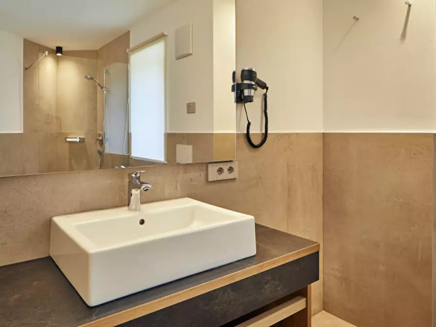 Immagine 12 di Appartamento in vendita  in Strada Colz a Badia .Abtei.