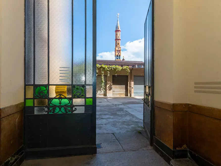 Immagine 25 di Ufficio in vendita  in Via Luigi Cibrario 30 bis a Torino