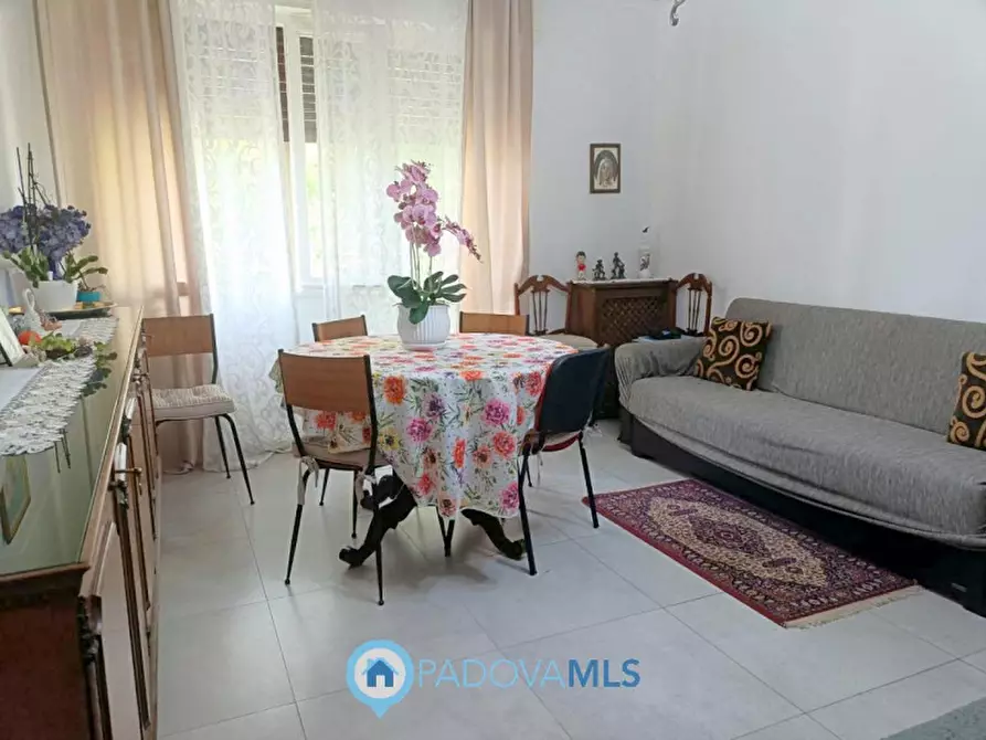 Immagine 2 di Appartamento in vendita  in Via Francesco Dorighello a Padova