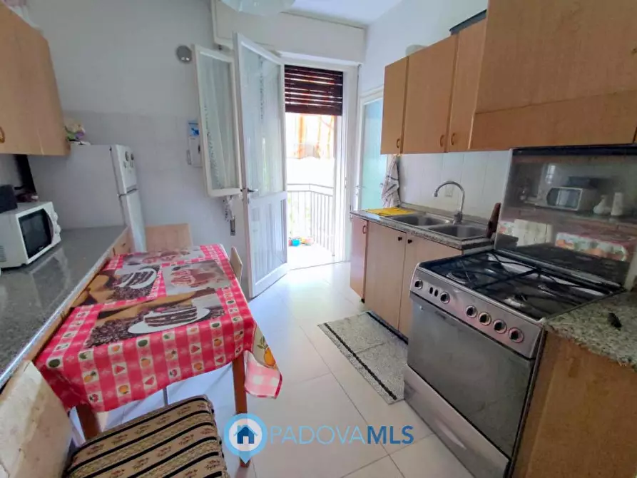 Immagine 5 di Appartamento in vendita  in Via Francesco Dorighello a Padova