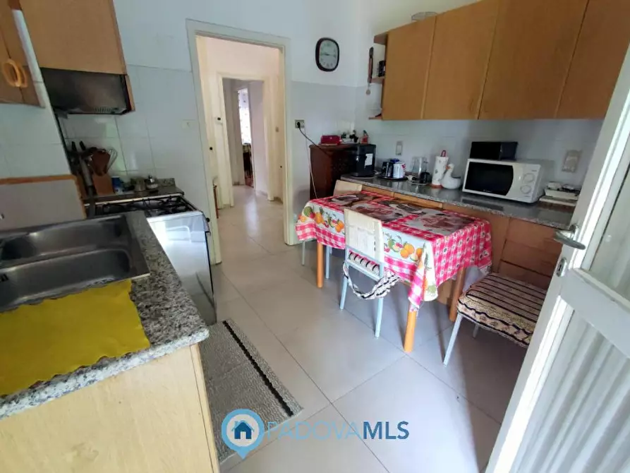 Immagine 7 di Appartamento in vendita  in Via Francesco Dorighello a Padova