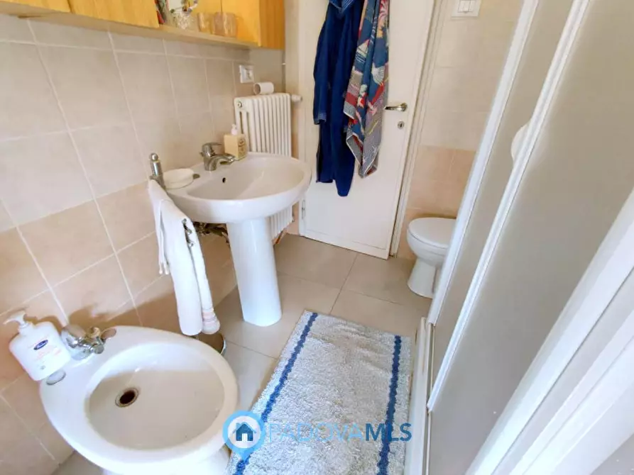 Immagine 12 di Appartamento in vendita  in Via Francesco Dorighello a Padova