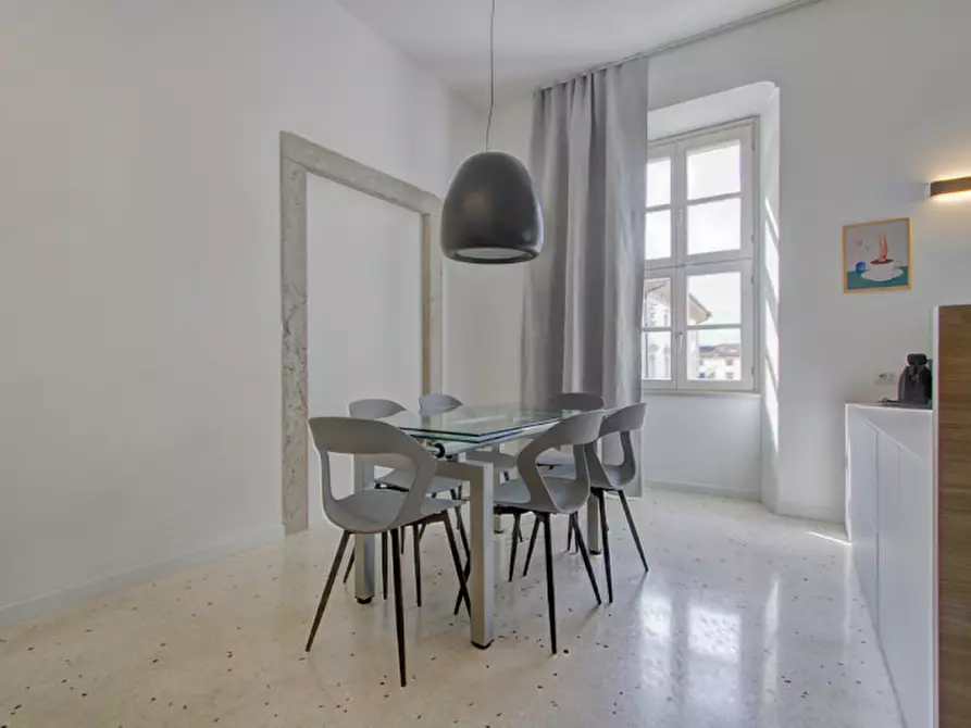 Immagine 6 di Appartamento in vendita  in Piazza 3 Novembre a Arco