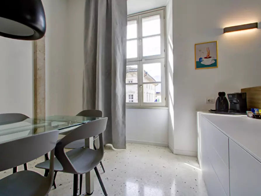 Immagine 8 di Appartamento in vendita  in Piazza 3 Novembre a Arco