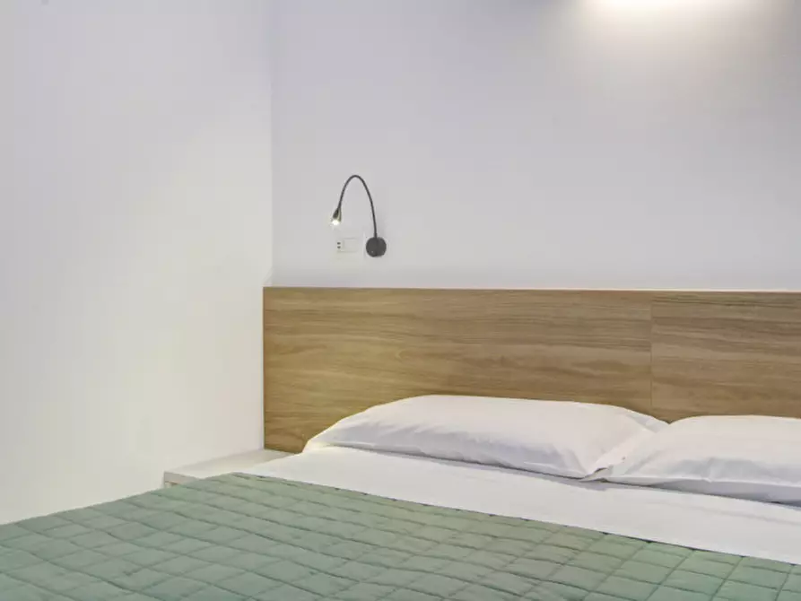 Immagine 14 di Appartamento in vendita  in Piazza 3 Novembre a Arco