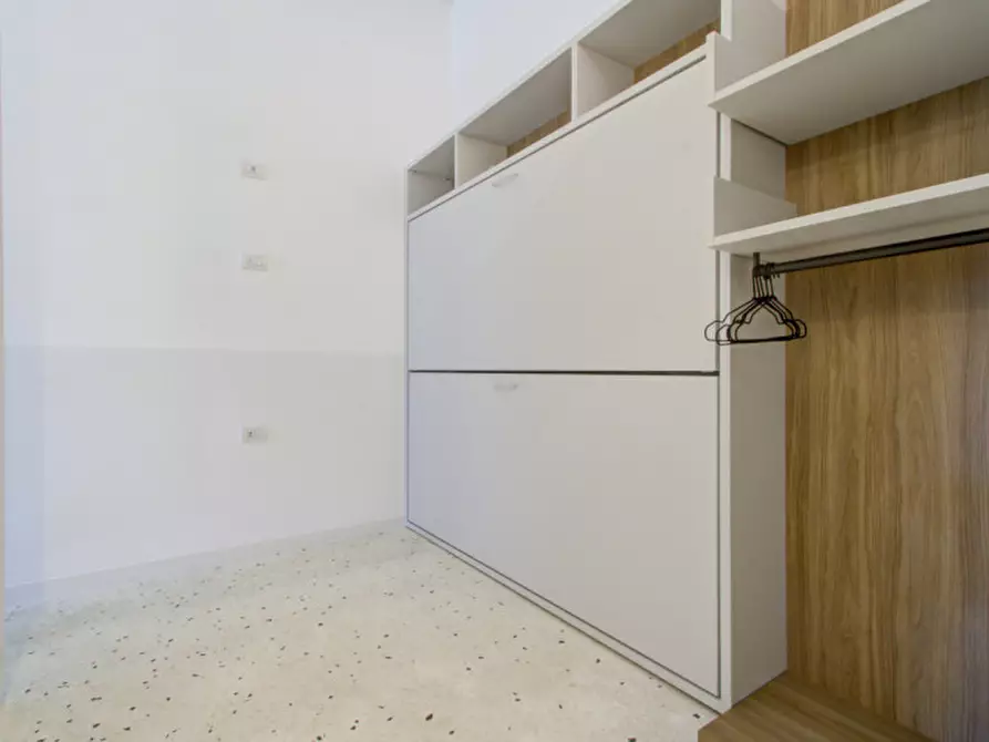 Immagine 17 di Appartamento in vendita  in Piazza 3 Novembre a Arco