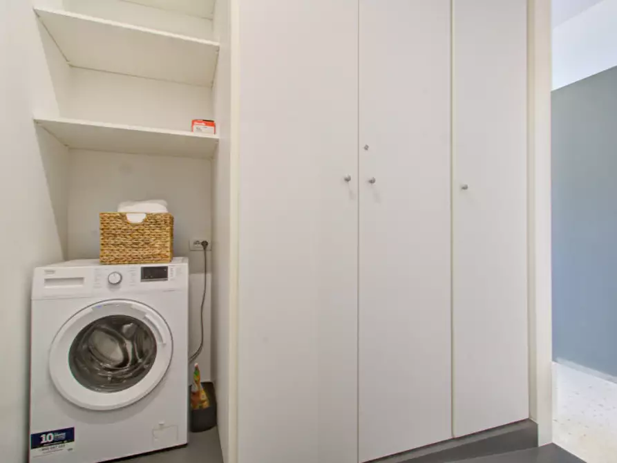 Immagine 20 di Appartamento in vendita  in Piazza 3 Novembre a Arco