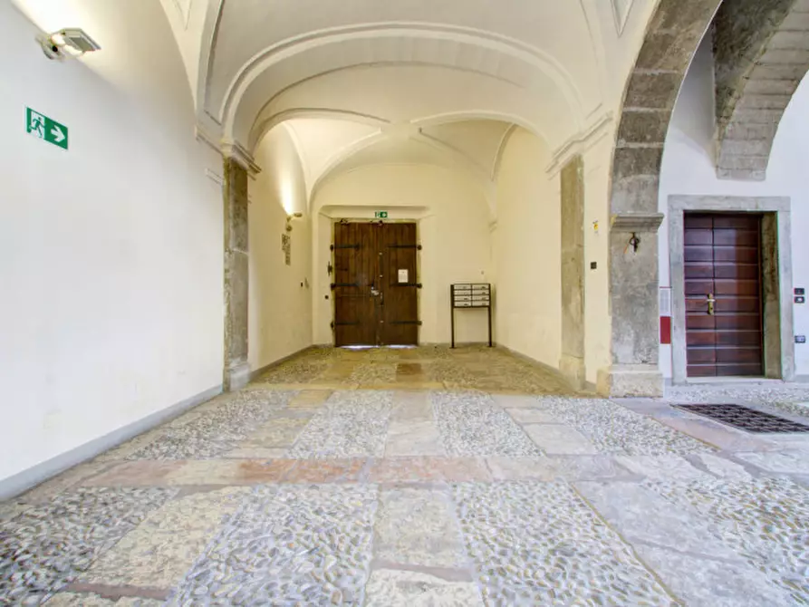 Immagine 25 di Appartamento in vendita  in Piazza 3 Novembre a Arco