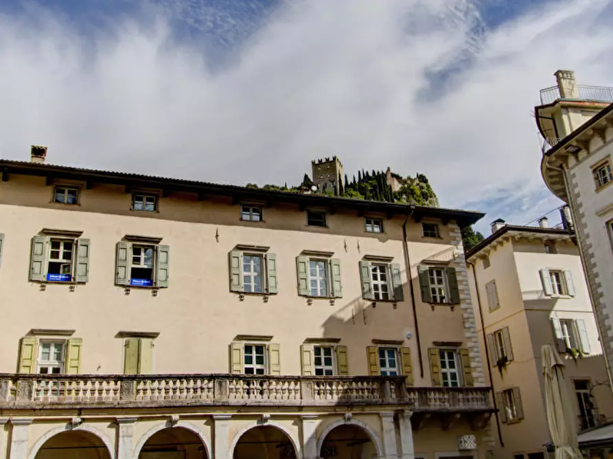 Immagine 28 di Appartamento in vendita  in Piazza 3 Novembre a Arco