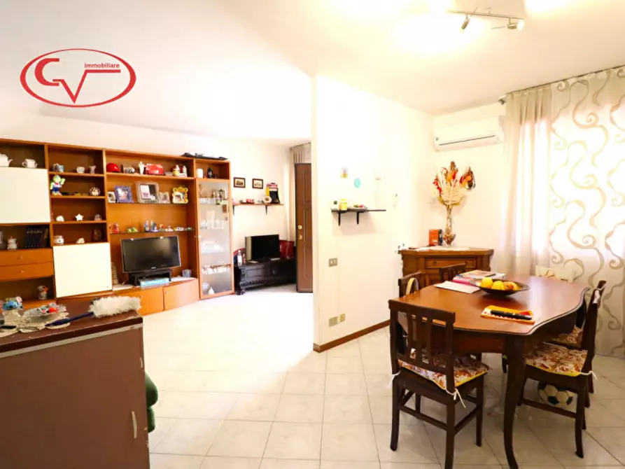 Immagine 1 di Appartamento in vendita  in Via Paolo Borsellino a Laterina Pergine Valdarno